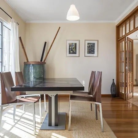 Casa Neves - By Wehost 푼샬