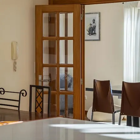 Casa Neves - By Wehost Casa vacanze *