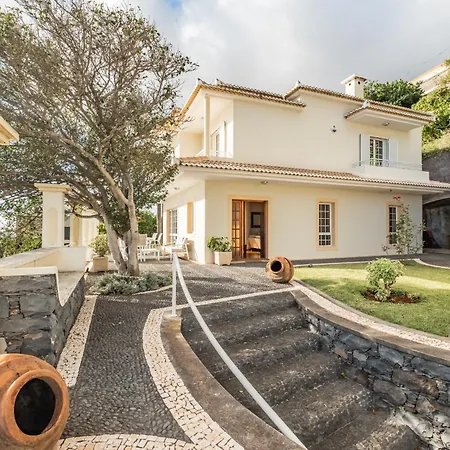 Casa Neves - By Wehost Semesterbostad *