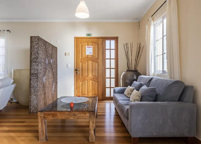 Casa Neves - By Wehost Hébergement de vacances