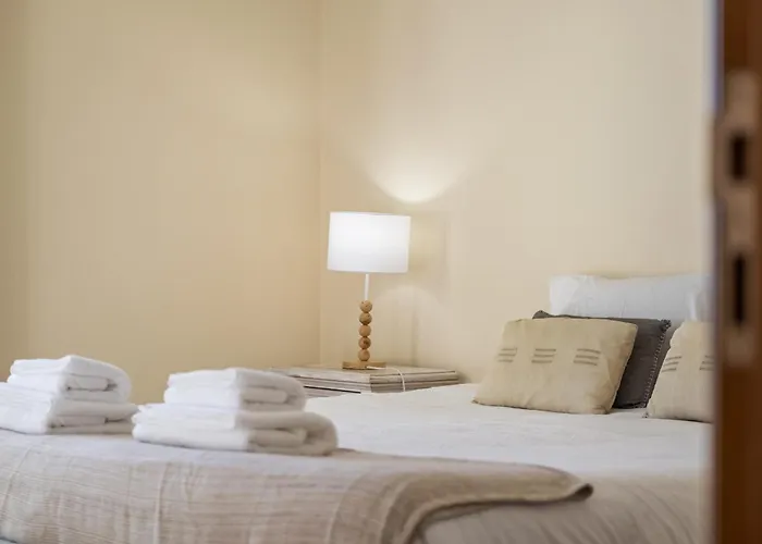 Casa Neves - By Wehost Hébergement de vacances